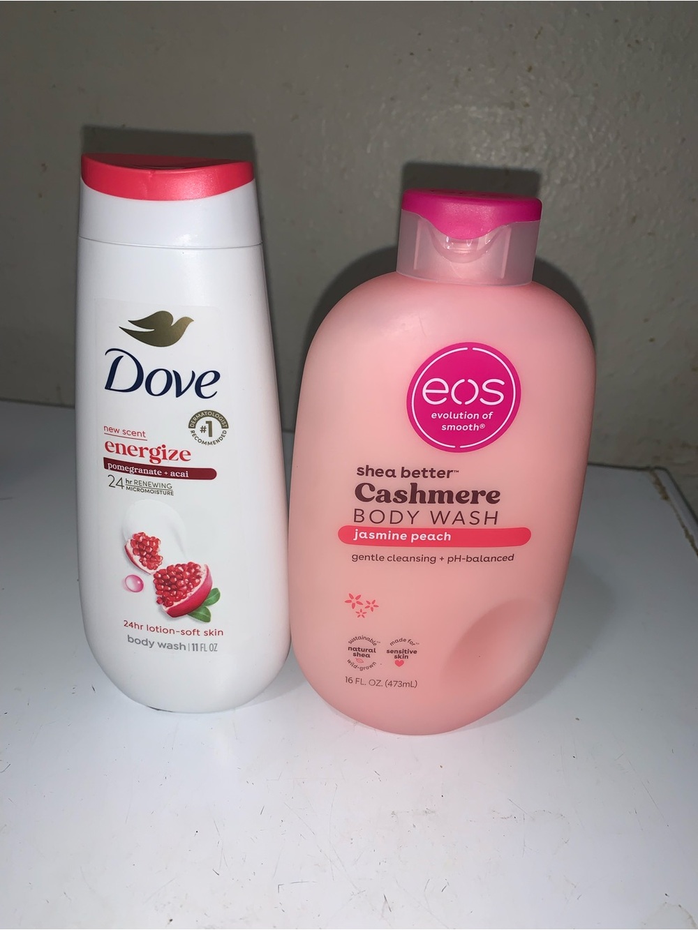 eos Cashmere Jasmine Peach Body Wash - Pink